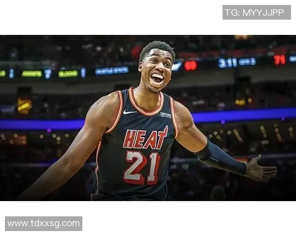 热火与勇士激战第四节精彩回放全景解析与赛后点评 热火与勇士激战第四节精彩回放全景解析与赛后点评